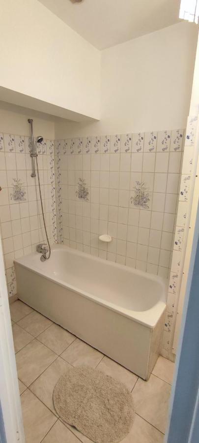 Hypercentre Grand Appartement Lumineux 3 Chambres Parking Agen Luaran gambar